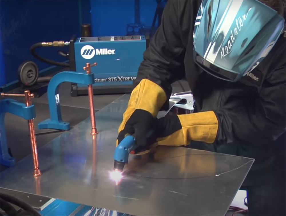 Best Plasma Cutter for the Money: Miller