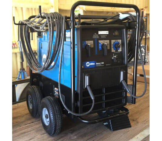 Bobcat™ / Trailblazer® Off-Road Running Gear with Protective Cage and Never Flat™ Tires #300912