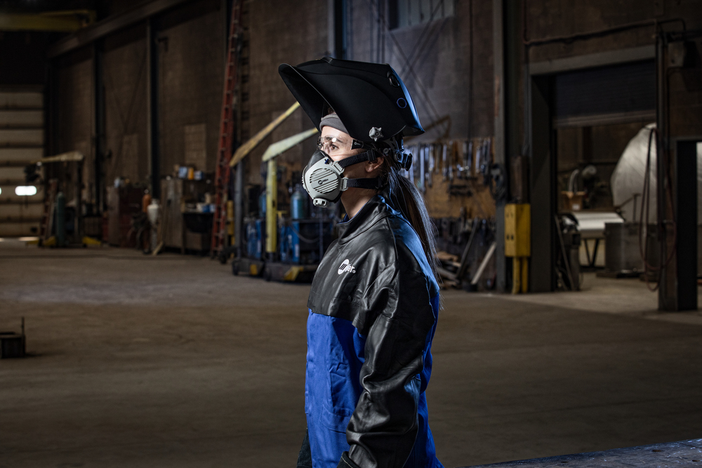 Miller LPR-100™ Gen. II Welding Respirator - Profile view