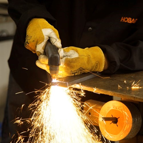 Miller Electric Hobart plasma cutting machine with 5/8 inch cut capacity