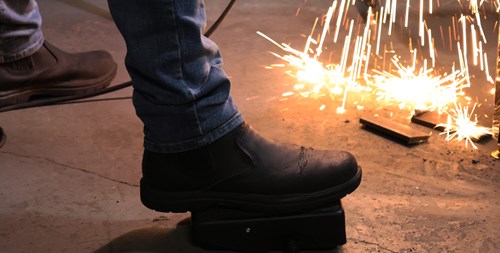 foot pedal for the Razorweld Razor 210 Multi-Process Welder - JRW210diT