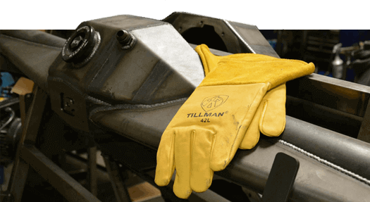 Welding apparel: Jackets, gloves, caps & PPE